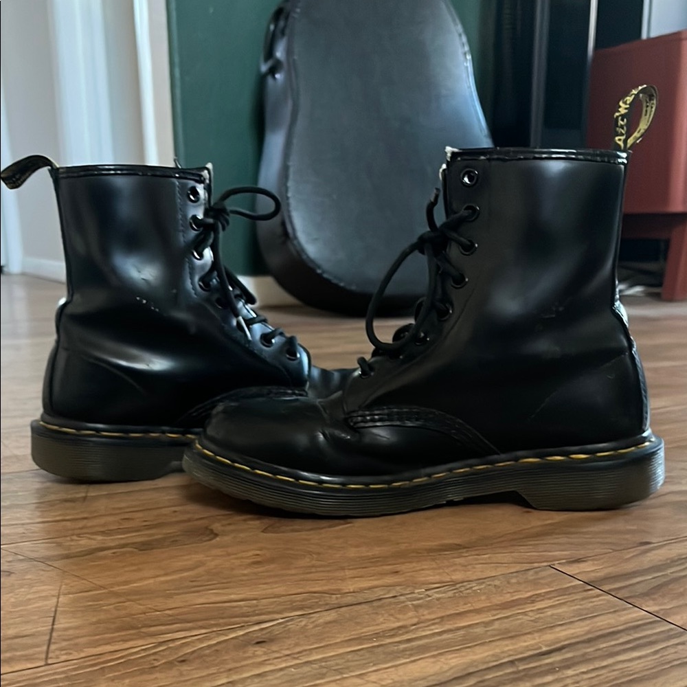 Vintage Dr. Martens Black Leather Boots - Picture 2 of 8